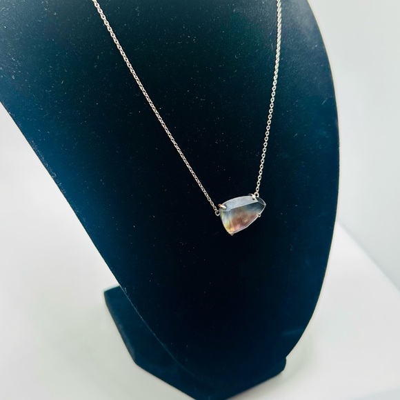 Kendra Scott Isla Black Pearl Pendant - Picture 2 of 5